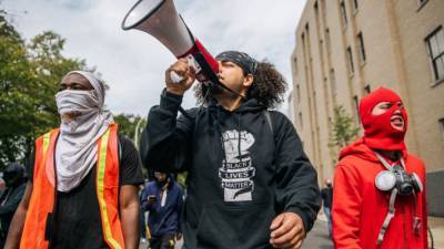Brett Hankison - Breonna Taylor: Grand jury’s decision in case sparks planned protests across US - fox29.com - Usa - state Kentucky - city Louisville, state Kentucky