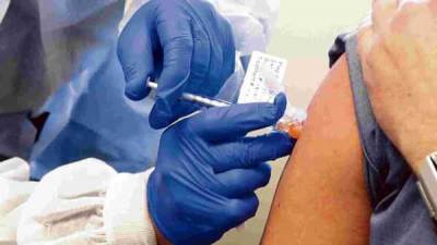 US experts vow ‘no cutting corners’ as coronavirus vaccine tests expand - livemint.com - Usa