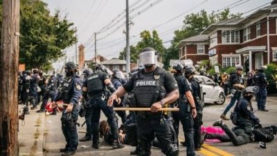 Breonna Taylor - Brett Hankison - Breonna Taylor: Officer shot amid protests in Louisville, Kentucky - fox29.com - state Kentucky - city Louisville, state Kentucky
