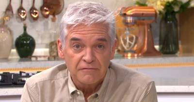 Phillip Schofield - Phillip Schofield near tears on This Morning as he discusses mental health battle - dailystar.co.uk