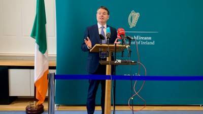 Paschal Donohoe - Donohoe urges banks to show sensitivity on payment breaks - rte.ie