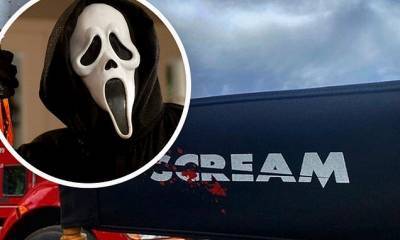 Neve Campbell - Scream 5: Crew members on set of horror sequel test positive for COVID-19 but production continues - dailymail.co.uk - state North Carolina - city Wilmington, state North Carolina