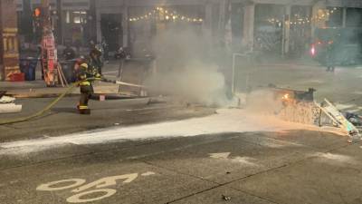 Seattle police arrest 7 after fires set during Saturday protests - fox29.com - city Seattle