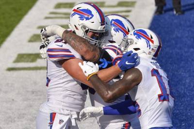 Josh Allen - Jared Goff - Bills rally to beat Rams 35-32 after blowing 25-point lead - clickorlando.com - Los Angeles - state New York - county Park - county Allen