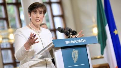 Norma Foley - Minister for Education to meet university leaders as classes move online - rte.ie - Ireland