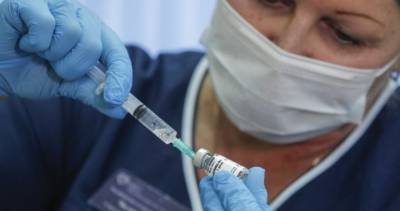 Alexander Gintsburg - Scientist behind Russia coronavirus vaccine defends ‘wartime’ rollout during trial - globalnews.ca - Russia