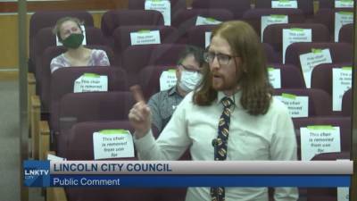 ‘Living a lie’: Man calls for ‘boneless chicken wings’ to be renamed during city council meeting - fox29.com - state Nebraska - Lincoln, state Nebraska