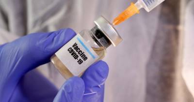 Robert Redfield - U.S. should prepare for coronavirus vaccine distribution by Nov. 1, CDC says - globalnews.ca