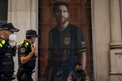 Lionel Messi - Josep Bartomeu - Staying with Barcelona not completely ruled out by Messi - clickorlando.com - Spain