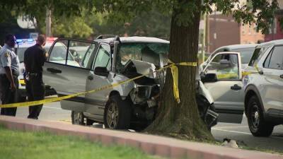 2 killed after SUV crashes into tree in Kensington - fox29.com
