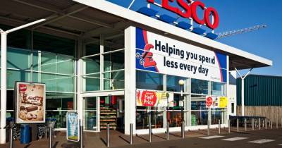 Tesco angers staff with 'unfair' Covid-19 quarantine rules that could cost wages - dailystar.co.uk - Britain - Greece