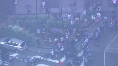 Philadelphia police arrest evictions protesters gathered outside City Hall - fox29.com - county Hall - city Center