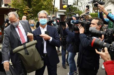 Former Audi chief on trial in VW diesel emissions scandal - clickorlando.com - Germany