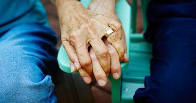 Nova Scotia - Nova Scotia easing restrictions to allow designated caregivers to help long-term care residents - globalnews.ca