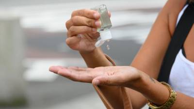 HHS tells FDA to cancel surprise fees on distilleries who made hand sanitizer - fox29.com - city New York