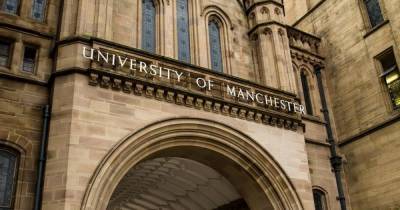 Manchester University tells students to stay away - or get Covid-19 test if they have to return - manchestereveningnews.co.uk - city Manchester