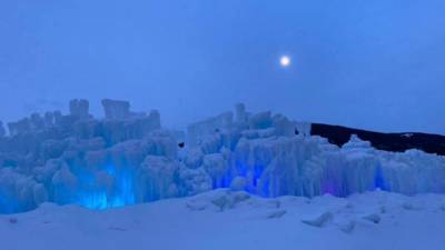 ‘Unbelievably beautiful’: Giant ice castles light up in Colorado - fox29.com - state Colorado - county Dillon