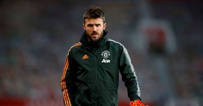 Ole Gunnar Solskjaer - Michael Carrick - Man Utd experience coronavirus scare after coach Michael Carrick forced to self-isolate - mirror.co.uk - city Manchester