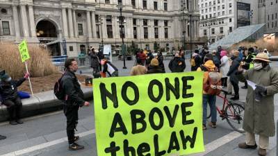 Donald Trump - Protest held outside City Hall to demand President Trump be removed from office - fox29.com - county Hall - Philadelphia, county Hall