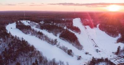 Ontario ski, snowboard hills struggle amid COVID-19 lockdown - globalnews.ca - city Ottawa