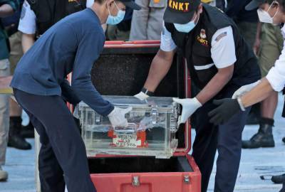Indonesian searchers hunt for crashed plane's voice recorder - clickorlando.com - Indonesia - city Jakarta