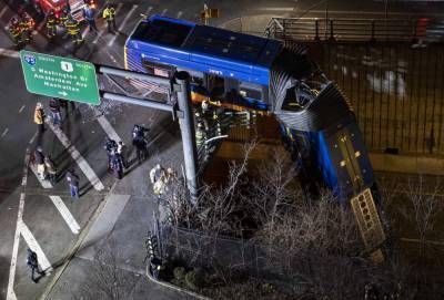 Bus driver who veered off bridge, refused test is suspended - clickorlando.com - New York