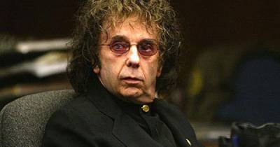 Phil Spector - Phil Spector dead: Music producer behind The Wall Of Sound dies from Covid aged 81 - mirror.co.uk