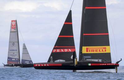 U.S. team sure of continuing in America's Cup after capsize - clickorlando.com - Usa - Italy - county Terry - county Luna