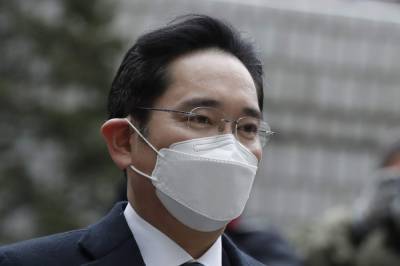 Lee Jae - SKorean court gives Samsung scion prison term over bribery - clickorlando.com - South Korea - city Seoul