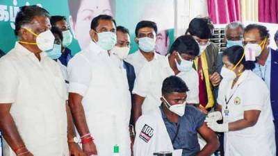 Tamil Nadu vaccinates over 16,400 beneficiaries against COVID-19 - livemint.com
