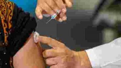 Covid vaccine: 302 health workers in Pune report minor side effects - livemint.com - India - city Pune