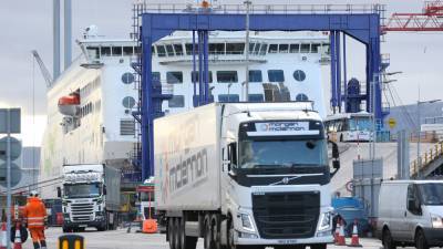 Govt to fund antigen tests for truck drivers - rte.ie - Ireland - France