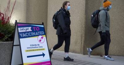 Toronto ‘immediately’ pausing COVID-19 immunization clinic due to vaccine shortage - globalnews.ca - Canada
