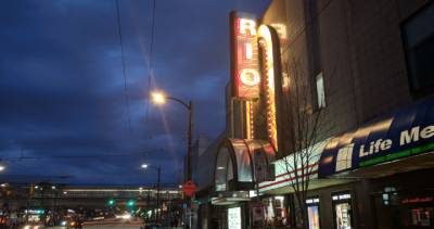 Rio Theatre set to re-open as sports bar as movie theatres remain closed in British Columbia - globalnews.ca - Britain - city Columbia, Britain