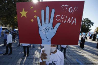 Mike Pompeo - Hua Chunying - China labels Pompeo 'doomsday clown' over genocide claims - clickorlando.com - China - city Beijing - region Xinjiang