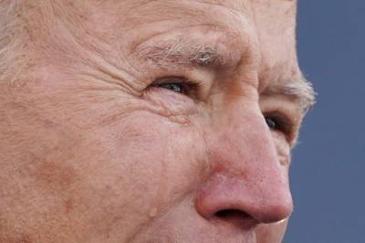 Joe Biden - Biden's first act: orders on pandemic, climate, immigration - clickorlando.com - Usa