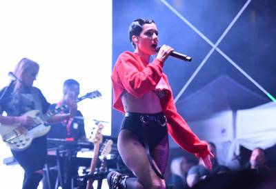 Halsey Cancels Summer ’21 Tour: ‘I Need To Prioritize Your Health And Safety’ - etcanada.com
