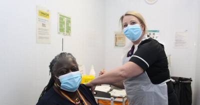 Smiles and thumbs up at coronavirus vaccine centres in Greater Manchester - manchestereveningnews.co.uk - city Manchester