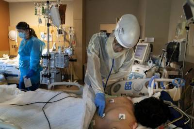 VIRUS TODAY: More hospital ICUs edge nearer a breaking point - clickorlando.com - Usa - city Chicago