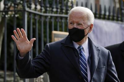 Joe Biden - Amid stimulus talks, Biden signs order to help factories - clickorlando.com - Washington
