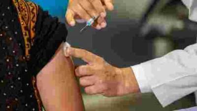 Covid vaccination in India: 2 mn healthcare workers inoculated so far, says govt - livemint.com - city New Delhi - India