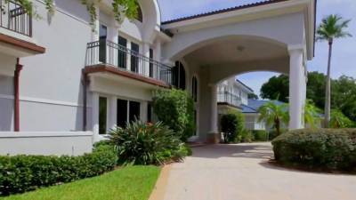Shaq finally finds buyer for his Isleworth mansion after twice reducing price - clickorlando.com