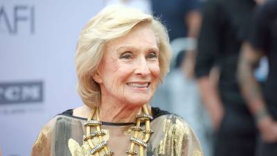 John Williams - Cloris Leachman - Cloris Leachman, Oscar and Emmy-winning actress, dies at 94 - fox29.com - Los Angeles - state California - city Hollywood, state California