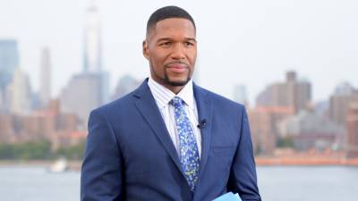 Robin Roberts - George Stephanopoulos - Michael Strahan - Michael Strahan Tests Positive for COVID-19 - etonline.com