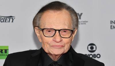 Larry King's Cause of Death Released & His Widow Clarifies It Wasn't Coronavirus - justjared.com