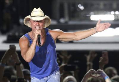 Kenny Chesney group helps install artificial reef in Florida - clickorlando.com - state Florida - county Palm Beach