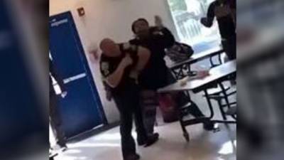 VIDEO: Deputy tases Florida high school student after being attacked - fox29.com - state Florida - county Lake