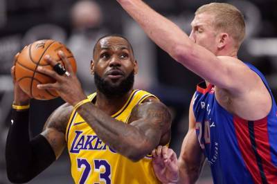Blake Griffin - Anthony Davis - With Davis out, Lakers fall to Pistons 107-92 - clickorlando.com - Los Angeles - city Los Angeles - city Detroit
