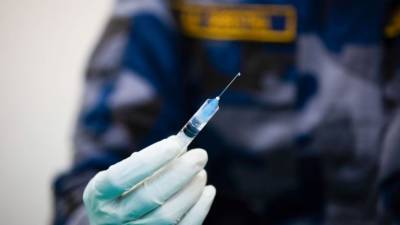 EU regulator authorizes AstraZeneca COVID-19 vaccine for all adults - fox29.com - city Berlin - Eu