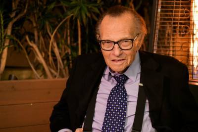 Shawn King - Larry King - Report: Veteran Broadcaster Larry King Hospitalized With COVID-19 - etcanada.com - Los Angeles